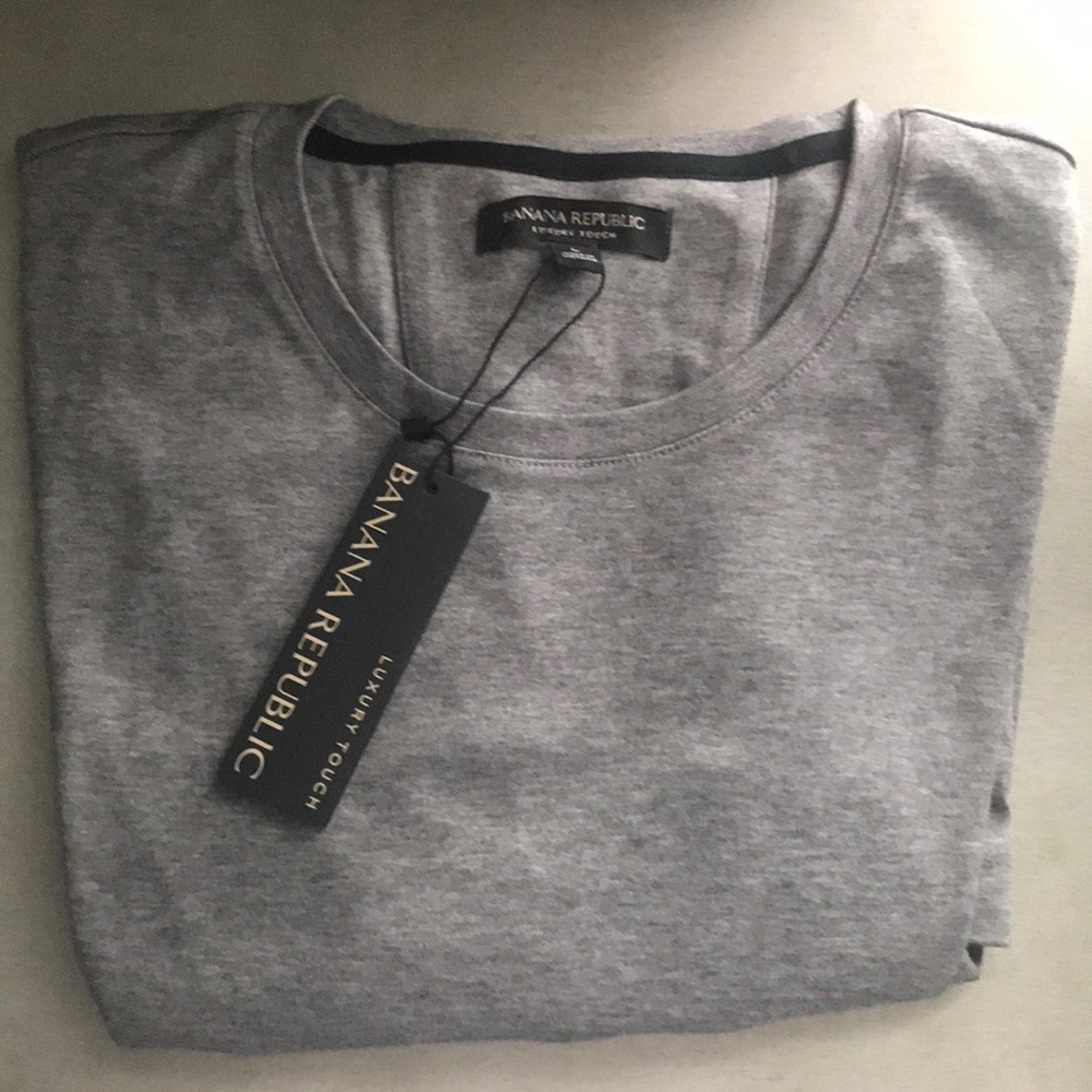 Brand new banana republic t-shirt